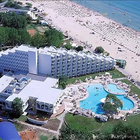 فندق Laguna