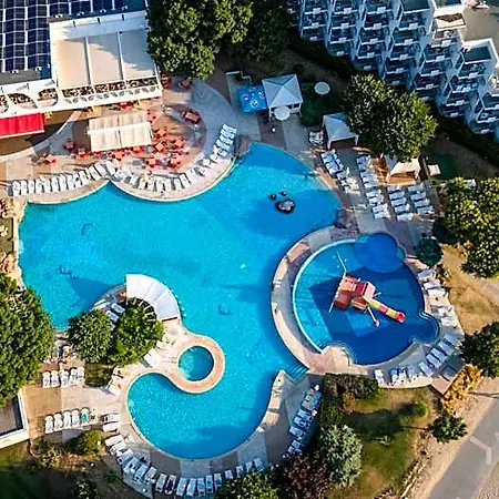 فندق Laguna 4*