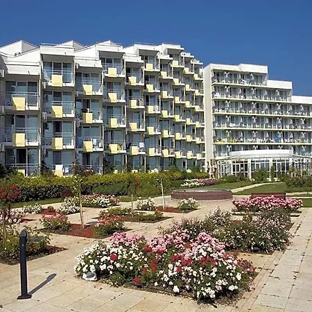 فندق Laguna 4*